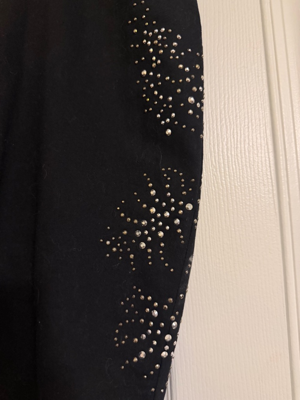 VENUS Black Rhinestone-Accent Flare capri - Picture 2 of 4